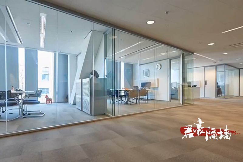 綠城服務(wù)集團(tuán)全景隔斷